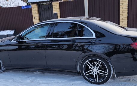 Mercedes-Benz E-Класс, 2016 год, 2 650 000 рублей, 10 фотография