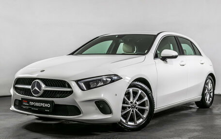 Mercedes-Benz A-Класс, 2018 год, 2 150 000 рублей, 1 фотография