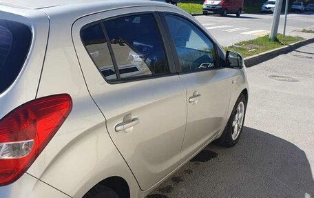 Hyundai i20 IB рестайлинг, 2009 год, 500 000 рублей, 7 фотография