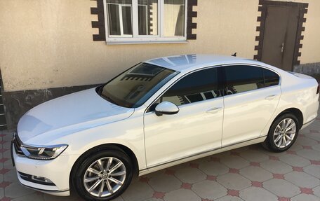 Volkswagen Passat B8 рестайлинг, 2015 год, 2 000 000 рублей, 1 фотография