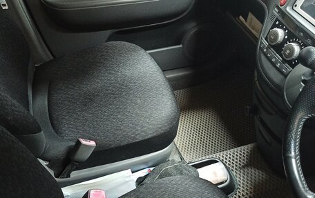 Toyota Sienta I, 2012 год, 1 080 000 рублей, 18 фотография