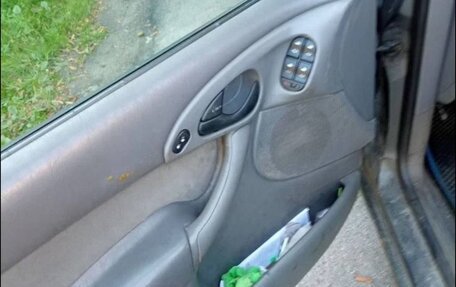 Ford Focus IV, 2002 год, 45 000 рублей, 3 фотография