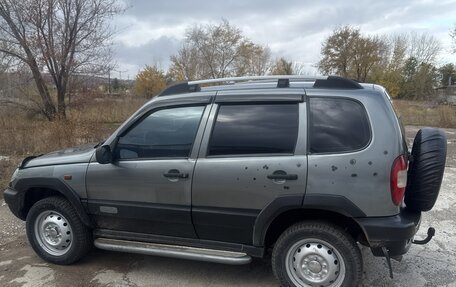 Chevrolet Niva I рестайлинг, 2004 год, 390 000 рублей, 6 фотография