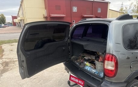 Chevrolet Niva I рестайлинг, 2004 год, 390 000 рублей, 9 фотография