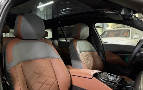 BMW 5 серия, 2025 год, 12 775 000 рублей, 17 фотография