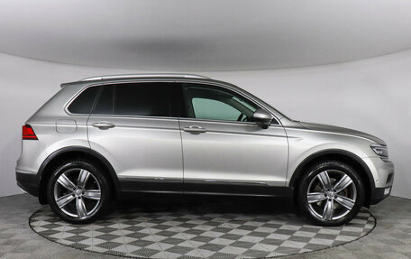 Volkswagen Tiguan II, 2017 год, 2 697 000 рублей, 4 фотография