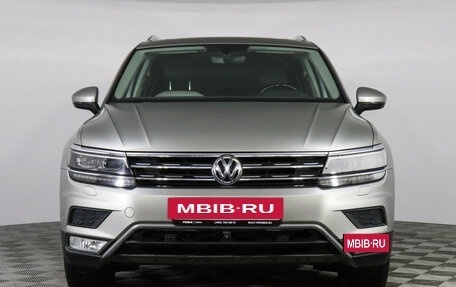 Volkswagen Tiguan II, 2017 год, 2 697 000 рублей, 2 фотография