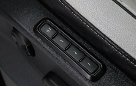 Volkswagen Tiguan II, 2017 год, 2 697 000 рублей, 17 фотография