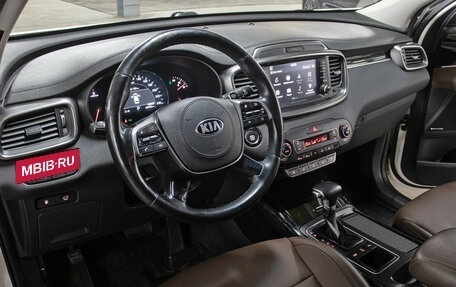 KIA Sorento III Prime рестайлинг, 2018 год, 3 298 000 рублей, 17 фотография