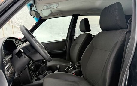 Chevrolet Niva I рестайлинг, 2018 год, 839 000 рублей, 9 фотография