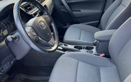 Toyota Corolla, 2018 год, 2 050 000 рублей, 13 фотография