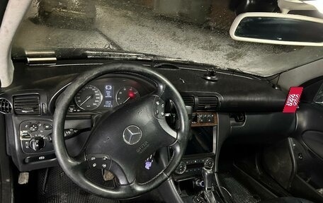 Mercedes-Benz C-Класс, 2005 год, 860 000 рублей, 13 фотография