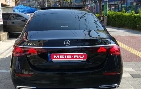 Mercedes-Benz E-Класс, 2025 год, 6 303 000 рублей, 4 фотография