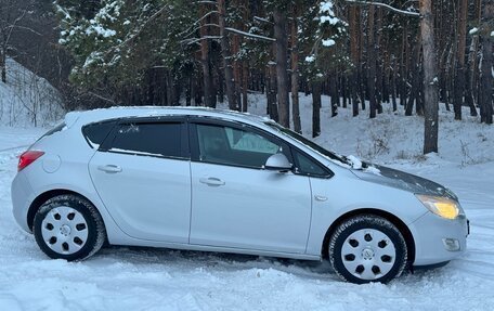 Opel Astra J, 2010 год, 499 000 рублей, 5 фотография