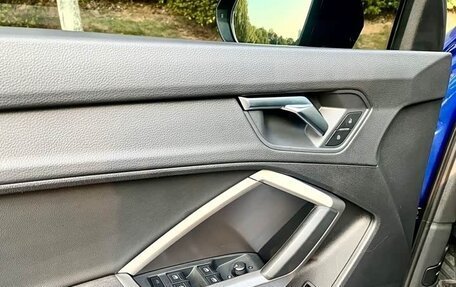 Audi Q3, 2023 год, 2 720 000 рублей, 27 фотография