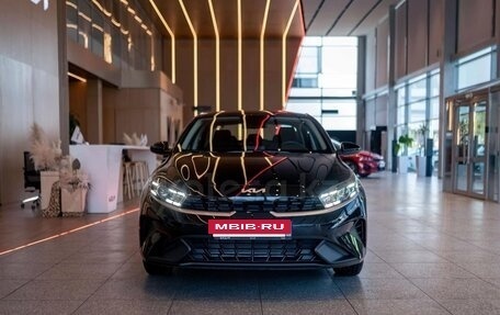 KIA Cerato IV, 2025 год, 3 014 000 рублей, 2 фотография
