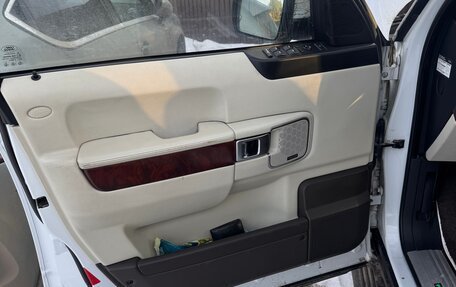 Land Rover Range Rover III, 2011 год, 1 950 000 рублей, 16 фотография