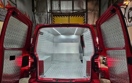 Volkswagen Transporter T6 рестайлинг, 2019 год, 5 500 000 рублей, 8 фотография