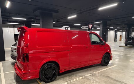Volkswagen Transporter T6 рестайлинг, 2019 год, 5 500 000 рублей, 6 фотография
