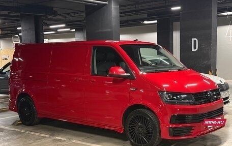 Volkswagen Transporter T6 рестайлинг, 2019 год, 5 500 000 рублей, 5 фотография