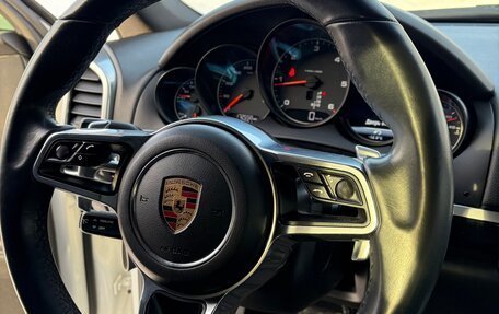 Porsche Cayenne III, 2015 год, 3 690 000 рублей, 22 фотография