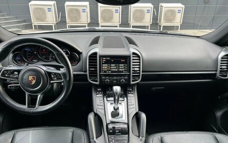 Porsche Cayenne III, 2015 год, 3 690 000 рублей, 33 фотография