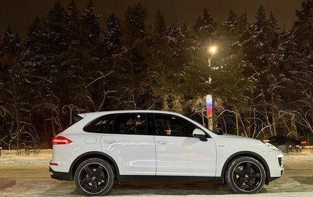 Porsche Cayenne III, 2015 год, 3 690 000 рублей, 30 фотография