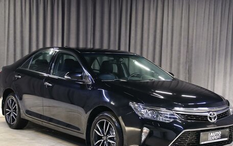 Toyota Camry, 2017 год, 2 199 000 рублей, 3 фотография