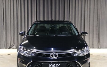 Toyota Camry, 2017 год, 2 199 000 рублей, 13 фотография
