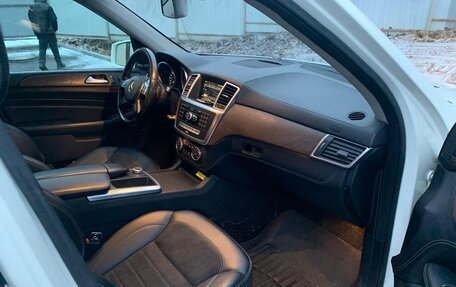 Mercedes-Benz M-Класс, 2011 год, 1 730 000 рублей, 5 фотография