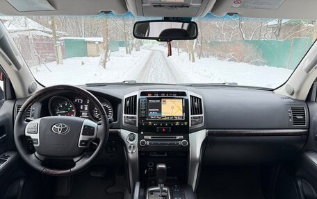 Toyota Land Cruiser 200, 2012 год, 4 100 000 рублей, 22 фотография