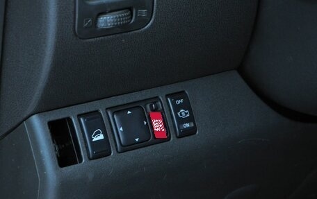 Nissan Pathfinder, 2008 год, 1 020 000 рублей, 19 фотография