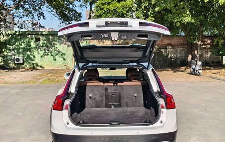 Volvo V90 Cross Country I рестайлинг, 2025 год, 7 030 000 рублей, 7 фотография