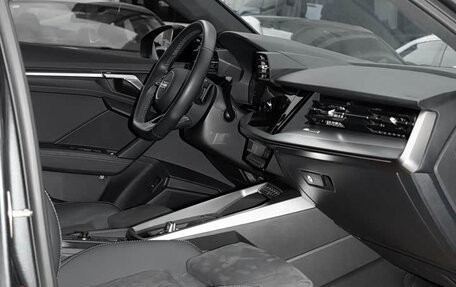 Audi A3, 2023 год, 2 350 000 рублей, 15 фотография