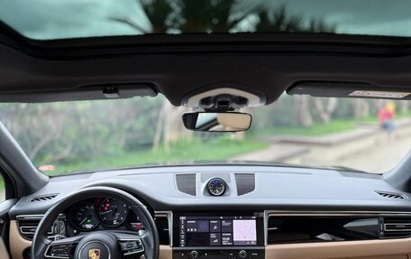 Porsche Macan I рестайлинг, 2024 год, 9 310 000 рублей, 8 фотография