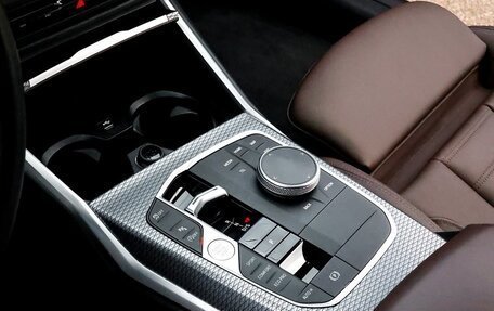 BMW 3 серия, 2024 год, 3 910 000 рублей, 15 фотография