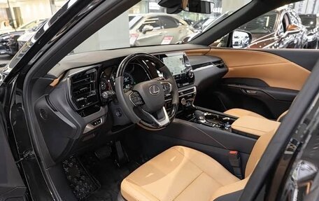 Lexus RX IV рестайлинг, 2025 год, 6 553 000 рублей, 6 фотография