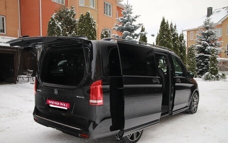 Mercedes-Benz V-Класс, 2021 год, 7 300 000 рублей, 9 фотография