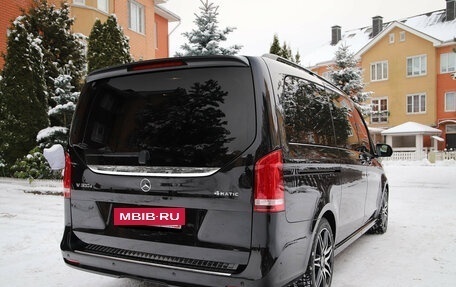 Mercedes-Benz V-Класс, 2021 год, 7 300 000 рублей, 11 фотография