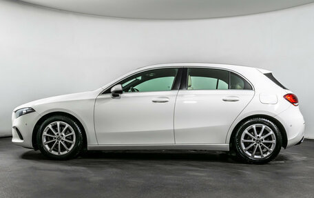 Mercedes-Benz A-Класс, 2018 год, 2 150 000 рублей, 8 фотография