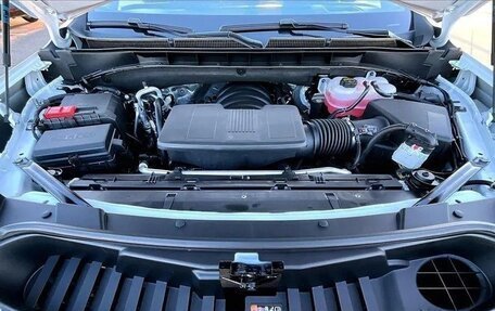 Cadillac Escalade V, 2025 год, 21 204 000 рублей, 11 фотография