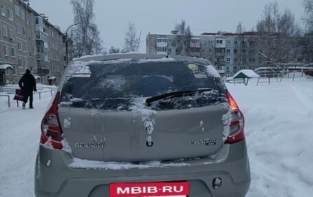 Renault Sandero I, 2011 год, 595 000 рублей, 2 фотография