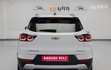 Chevrolet TrailBlazer, 2022 год, 1 860 888 рублей, 3 фотография