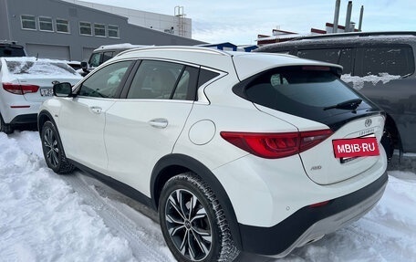 Infiniti QX30, 2017 год, 1 749 000 рублей, 2 фотография