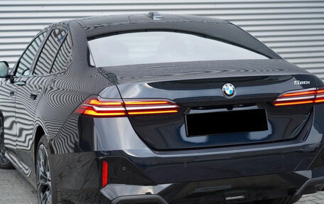 BMW 5 серия, 2025 год, 6 750 000 рублей, 6 фотография