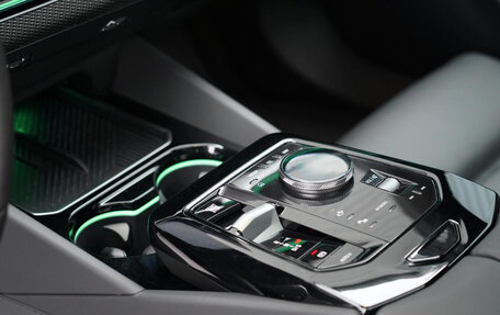 BMW 5 серия, 2025 год, 6 750 000 рублей, 14 фотография