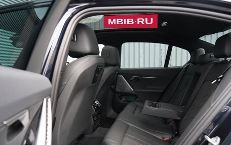 BMW 5 серия, 2025 год, 6 750 000 рублей, 15 фотография