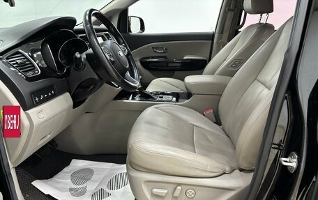 KIA Carnival III, 2018 год, 2 700 000 рублей, 9 фотография