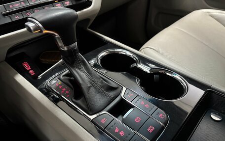 KIA Carnival III, 2018 год, 2 700 000 рублей, 22 фотография