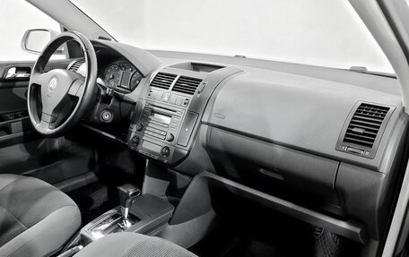 Volkswagen Polo IV рестайлинг, 2008 год, 630 000 рублей, 11 фотография